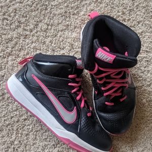 Girls Nike High Tops // Sz 5Y